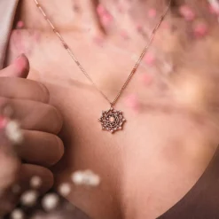 Aphonia Necklace