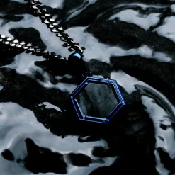 AXIS NECKLACE