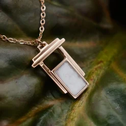 Contour Necklace