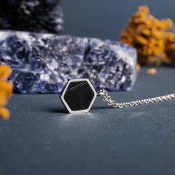 Facade Necklace
