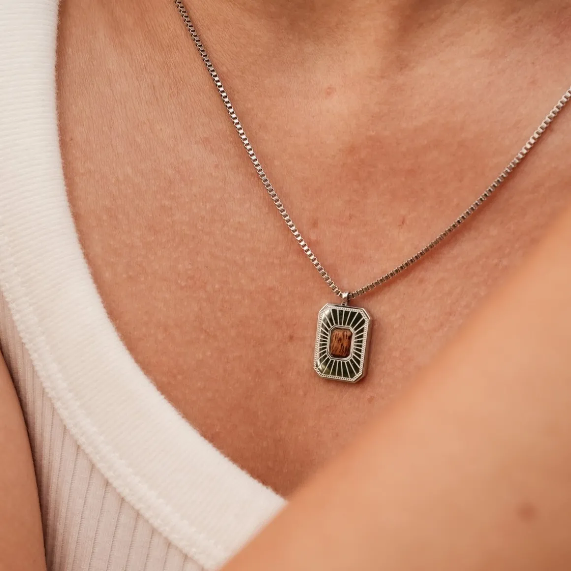 Frame Art Necklace
