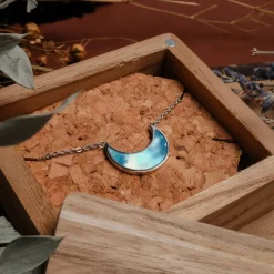 Hue Necklace