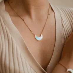 Hue Necklace