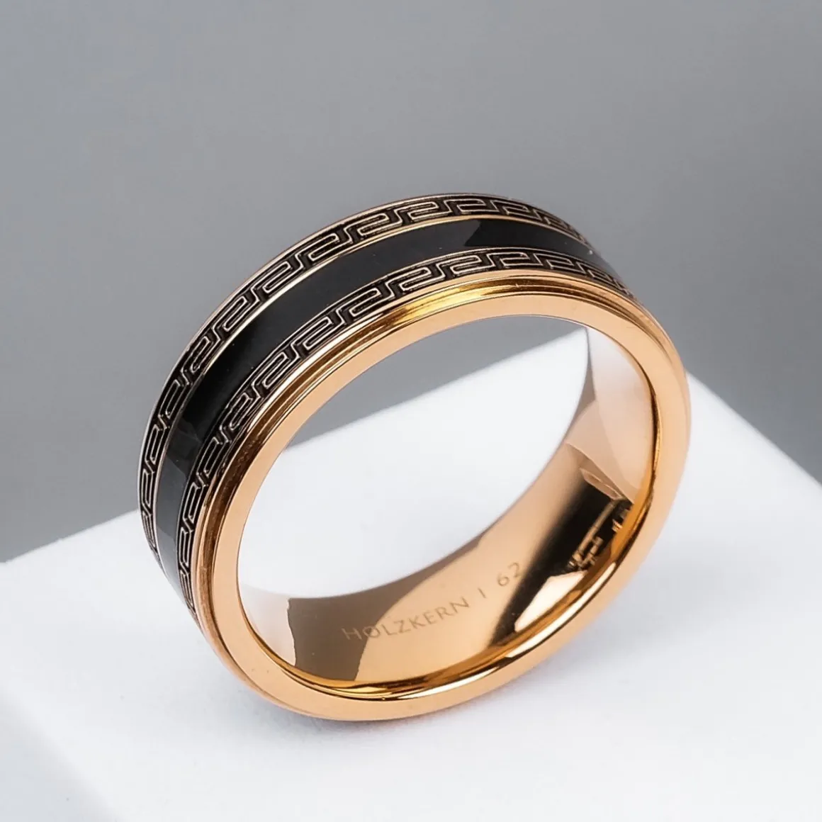 Numerary Ring