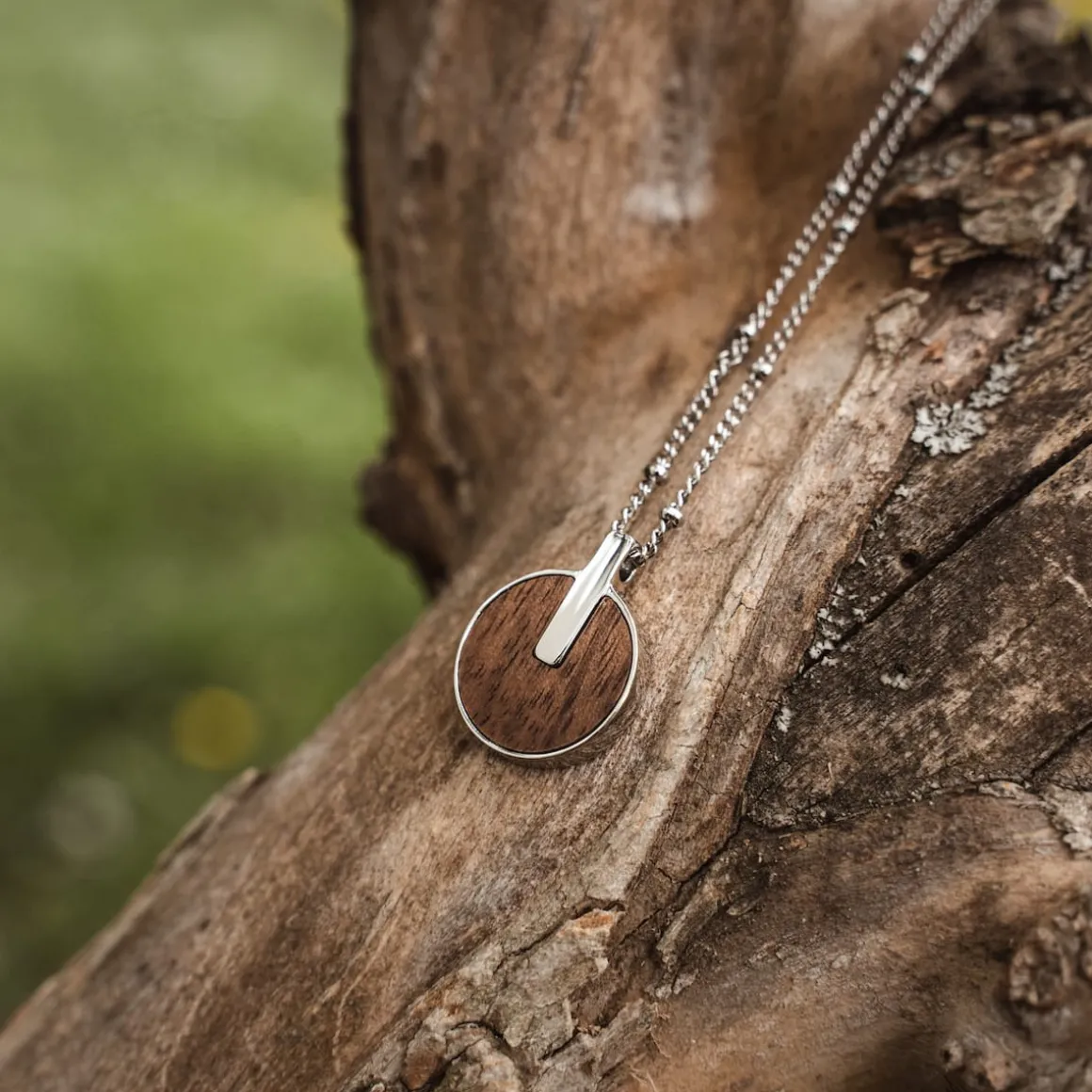 Opacity Necklace