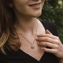 Opacity Necklace