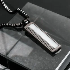 Planarity Necklace