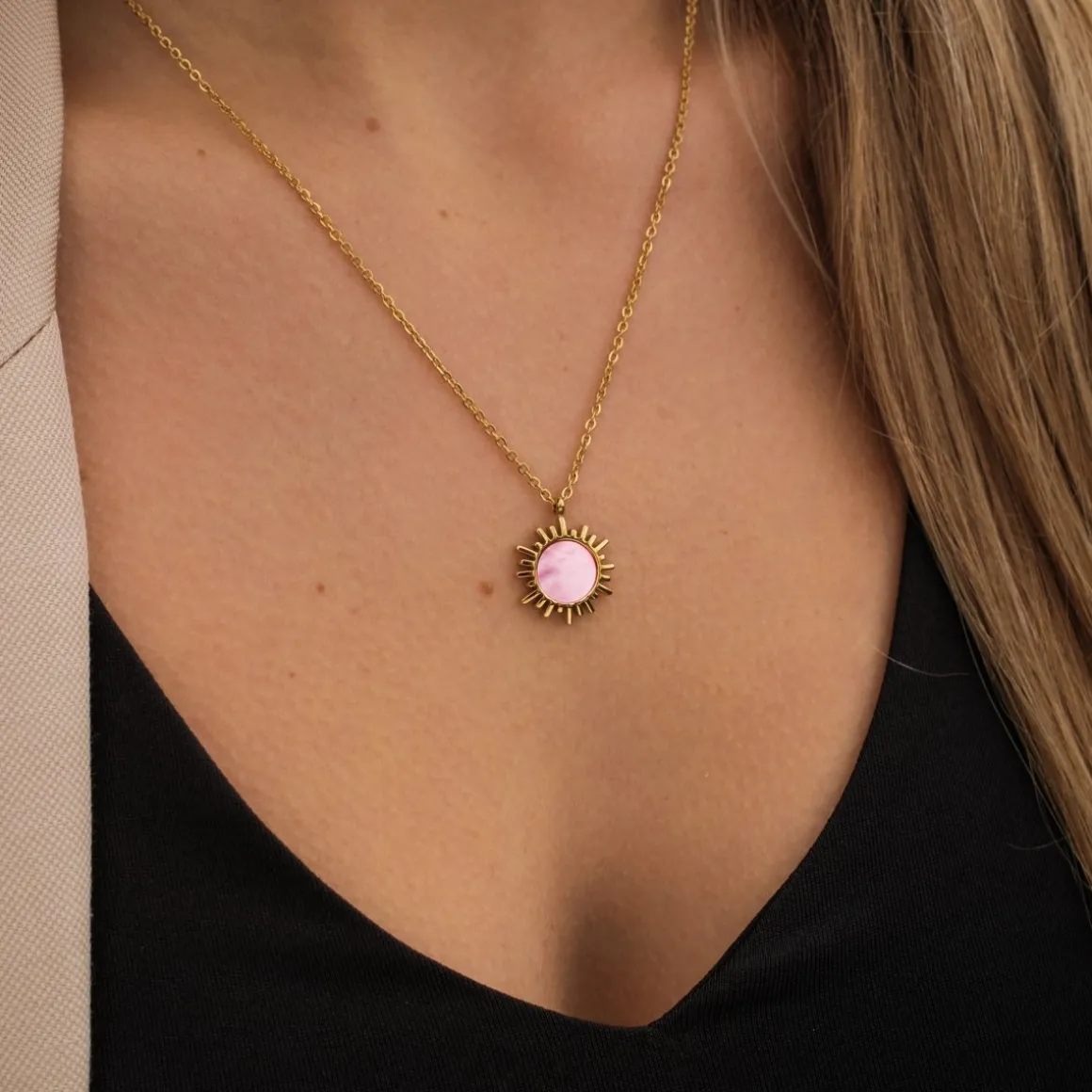 Shade Necklace