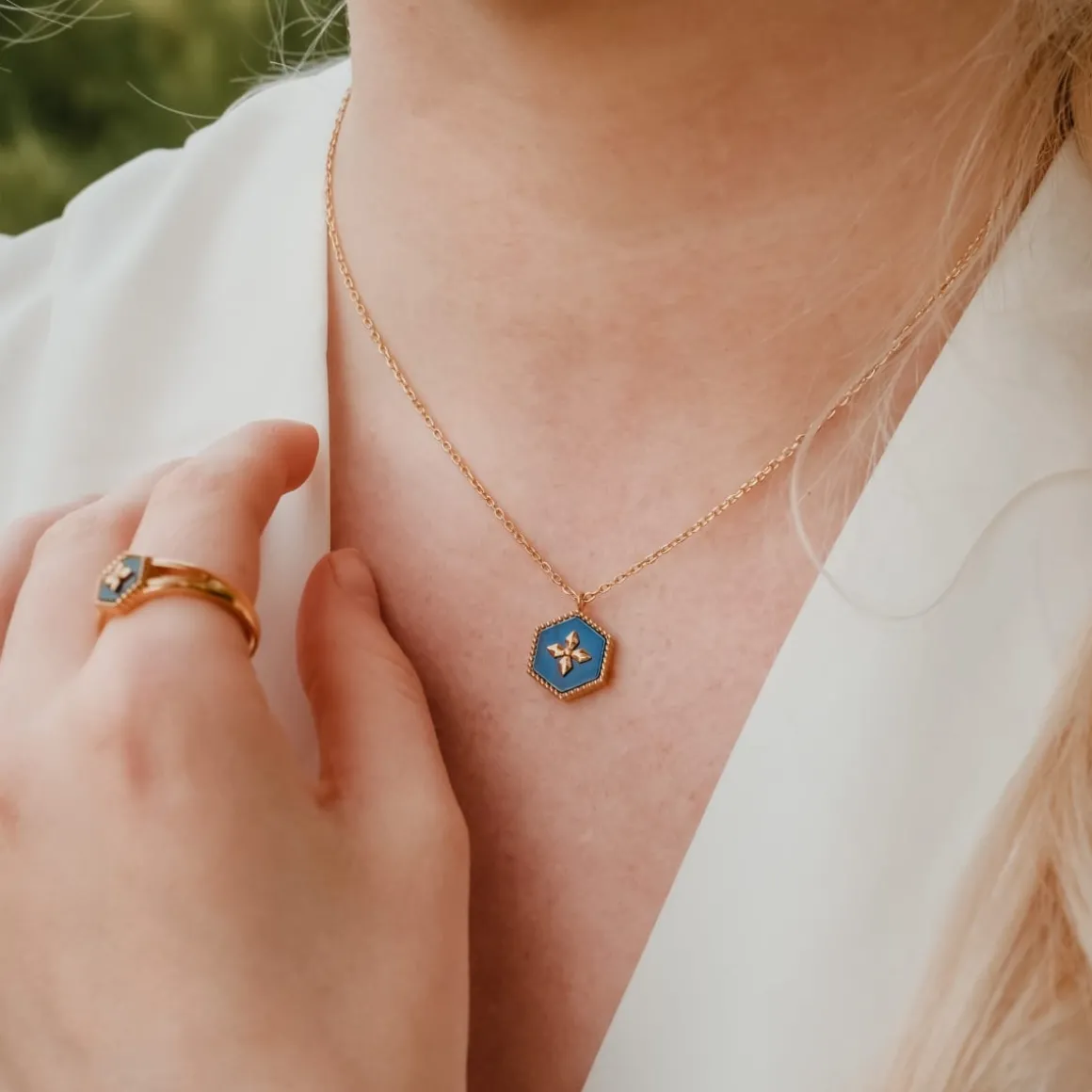 Spectral Necklace