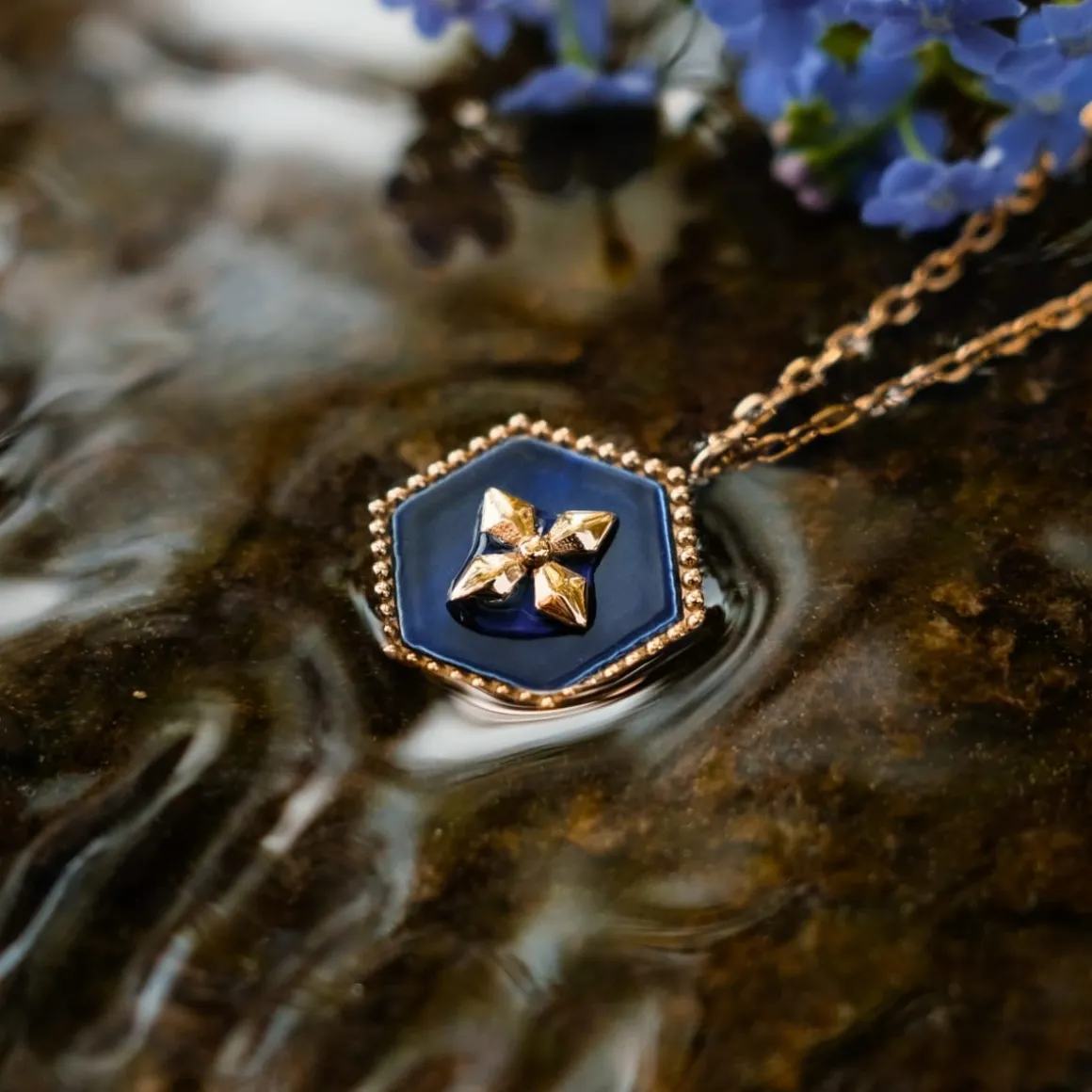 Spectral Necklace