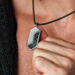 ZIGZAG NECKLACE